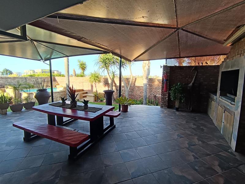 3 Bedroom Property for Sale in Hartenbos Western Cape